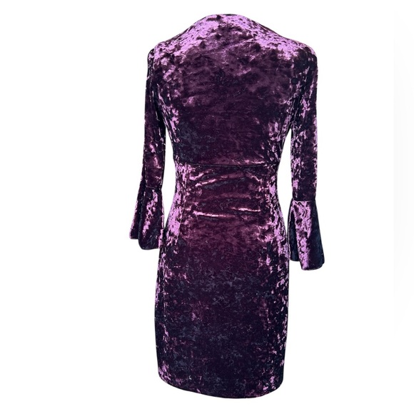 Lauren Ralph Lauren Dark Purple Dress Bell-Sleeve Velvet Size 4P NWT V Neck - Picture 4 of 7